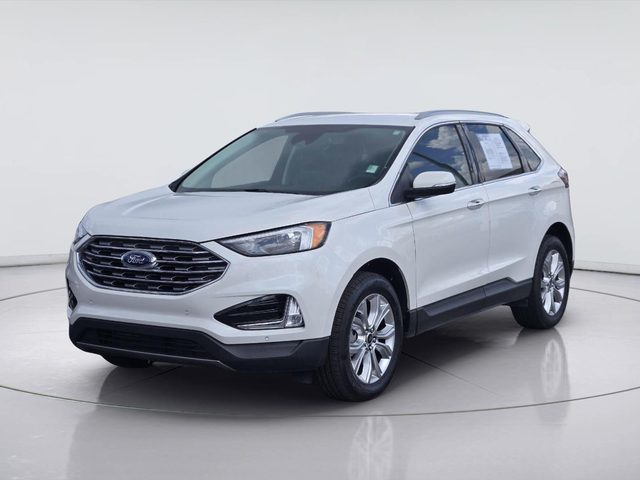 2023 Ford Edge Titanium AWD photo
