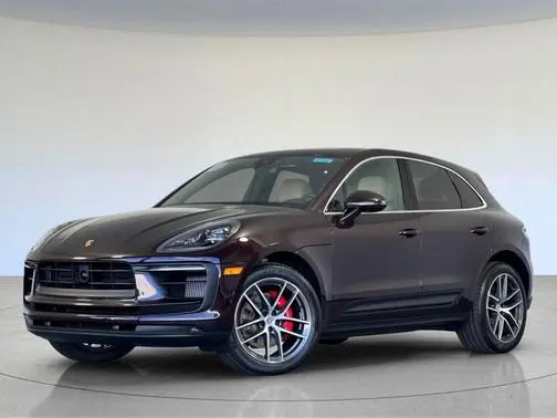 2023 Porsche Macan S AWD photo