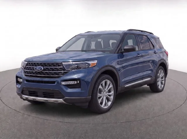 2021 Ford Explorer XLT 4WD photo