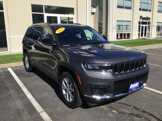 2023 Jeep Grand Cherokee L Limited 4WD photo