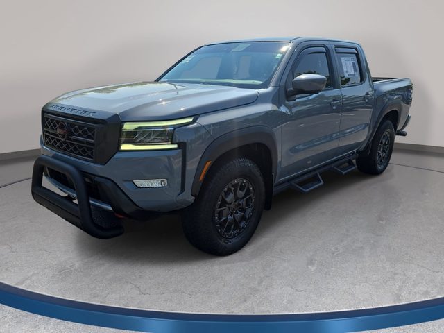 2023 Nissan Frontier PRO-4X 4WD photo