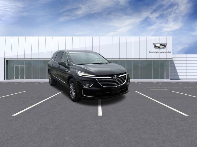 2023 Buick Enclave Essence AWD photo