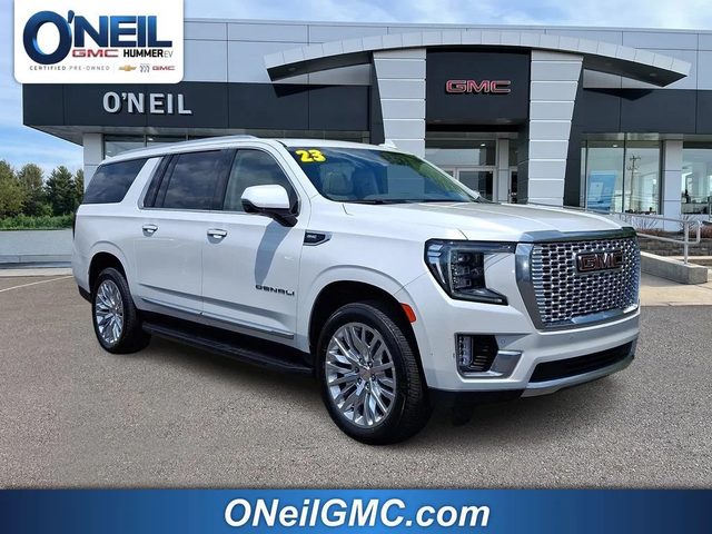 2023 GMC Yukon XL Denali 4WD photo