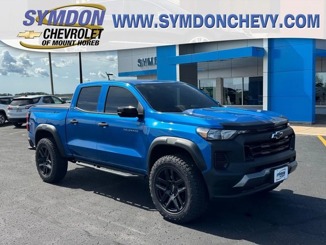 2023 Chevrolet Colorado 4WD Trail Boss 4WD photo