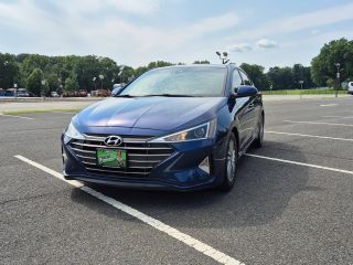 2020 Hyundai Elantra SEL FWD photo
