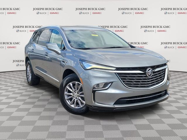2023 Buick Enclave Essence FWD photo