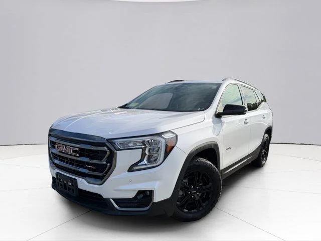 2023 GMC Terrain AT4 AWD photo