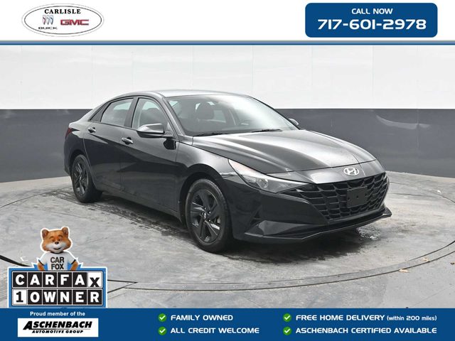 2023 Hyundai Elantra SEL FWD photo