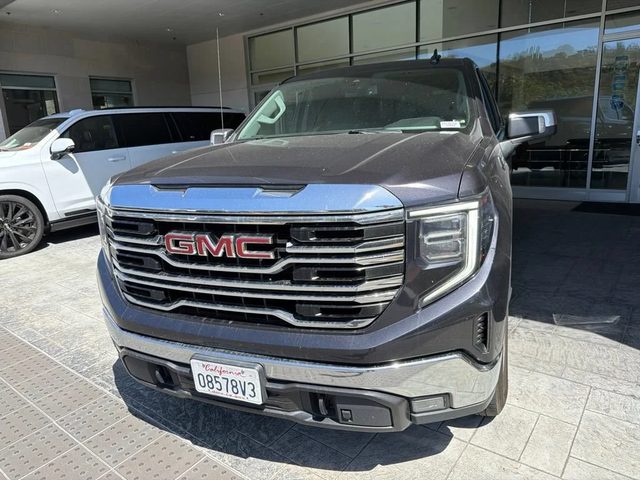 2023 GMC Sierra 1500 SLT 4WD photo