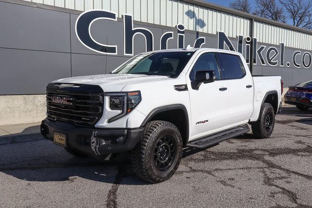 2023 GMC Sierra 1500 AT4X 4WD photo