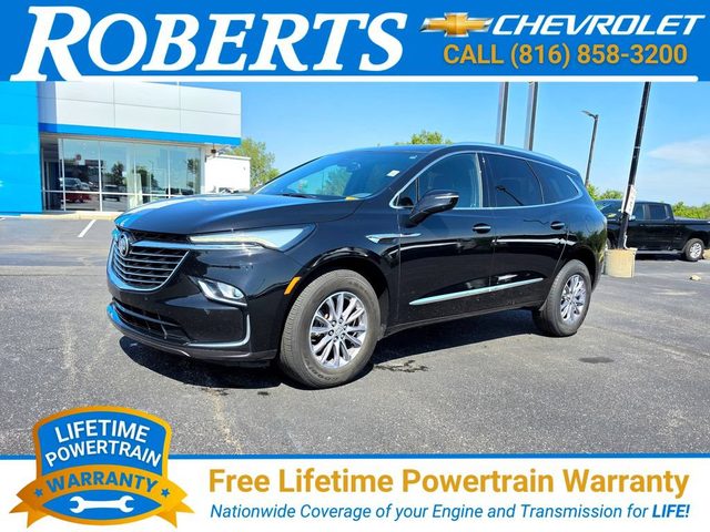 2023 Buick Enclave Essence AWD photo