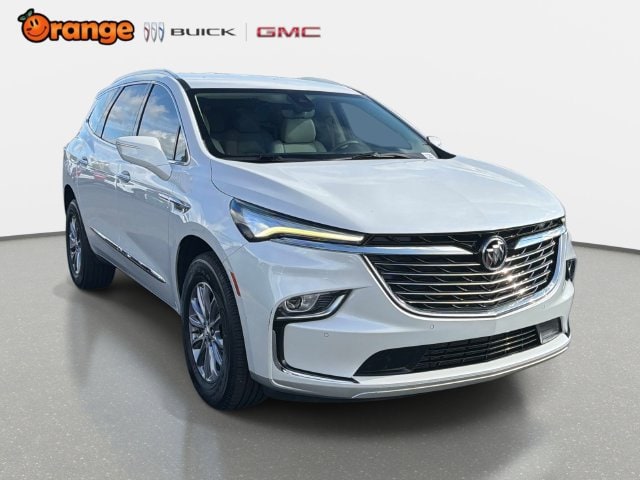 2023 Buick Enclave Essence FWD photo