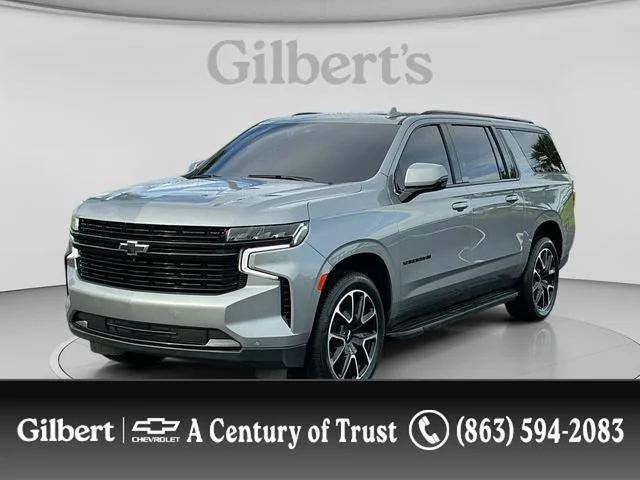 2023 Chevrolet Suburban RST 4WD photo