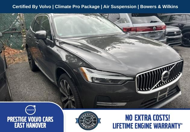 2023 Volvo XC60 Ultimate Bright Theme AWD photo