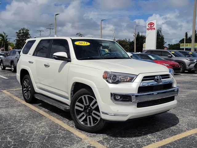 2023 Toyota 4Runner Limited 4WD photo