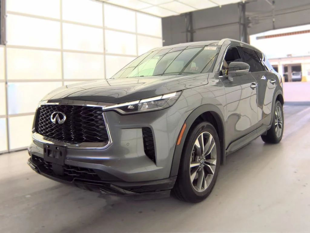 2023 Infiniti QX60 LUXE AWD photo