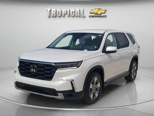2023 Honda Pilot EX-L 8 Passenger AWD photo