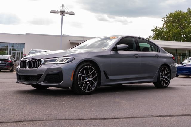 2023 BMW 5 Series 530i RWD photo