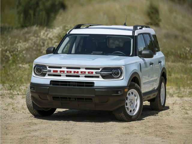 2023 Ford Bronco Sport Heritage 4WD photo