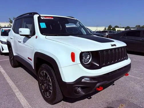 2023 Jeep Renegade Trailhawk 4WD photo