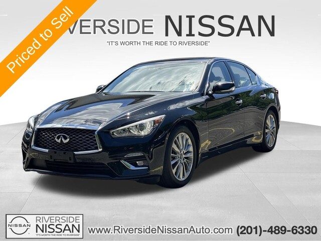 2023 Infiniti Q50 LUXE AWD photo
