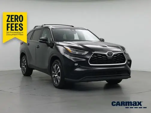 2023 Toyota Highlander XLE AWD photo