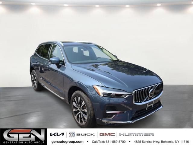 2023 Volvo XC60 Plus Bright Theme AWD photo