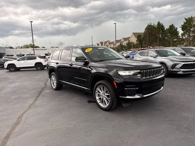 2023 Jeep Grand Cherokee L Summit 4WD photo