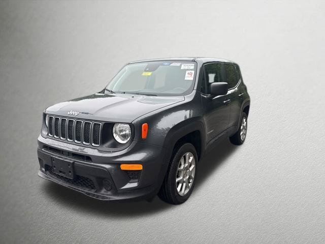 2023 Jeep Renegade Latitude 4WD photo