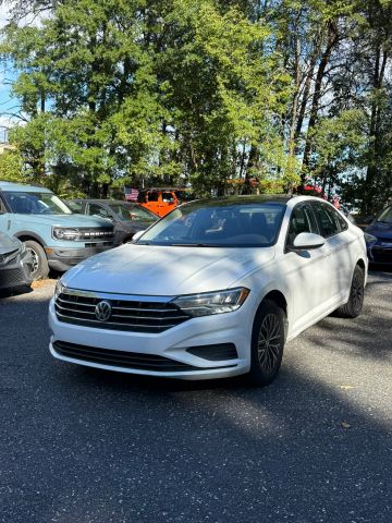 2021 Volkswagen Jetta SE FWD photo