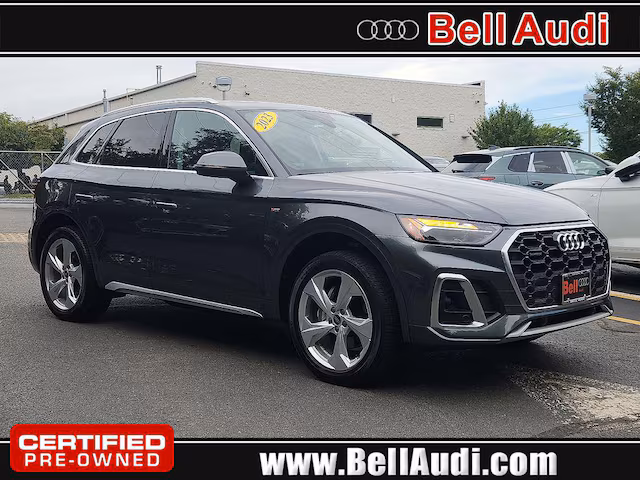 2023 Audi Q5 S line Premium Plus AWD photo