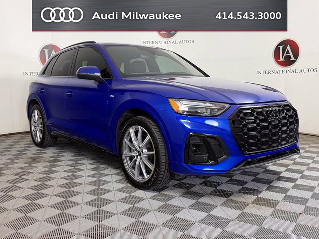 2023 Audi Q5 S line Premium Plus AWD photo