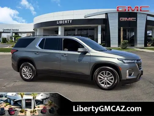 2023 Chevrolet Traverse LT Cloth FWD photo