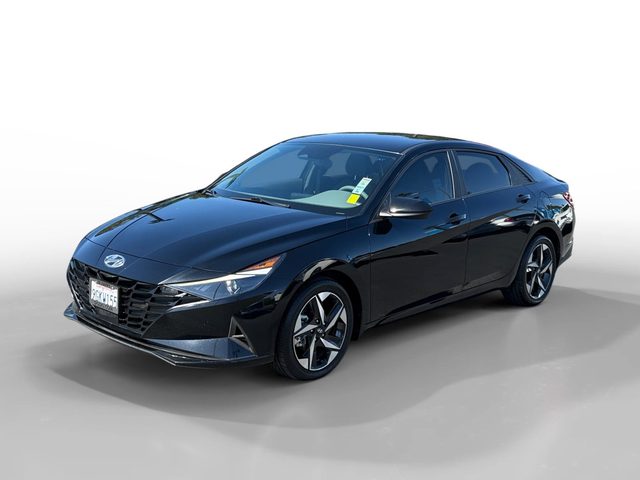 2023 Hyundai Elantra SEL FWD photo