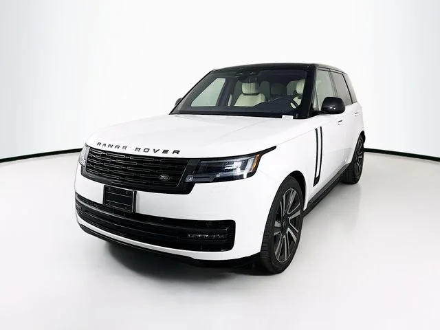 2023 Land Rover Range Rover SE AWD photo