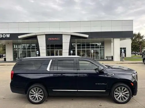 2023 GMC Yukon XL Denali RWD photo