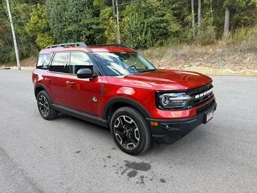 2023 Ford Bronco Sport Outer Banks 4WD photo