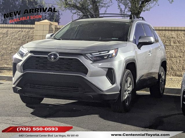 2023 Toyota RAV4 XLE FWD photo