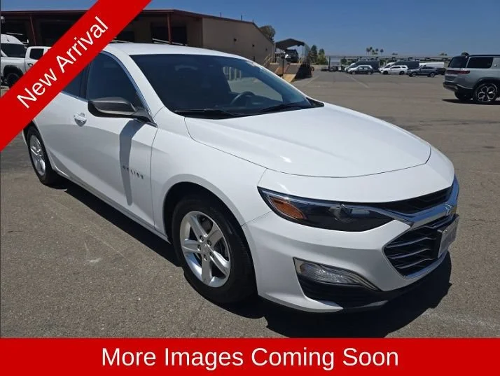 2023 Chevrolet Malibu LS FWD photo
