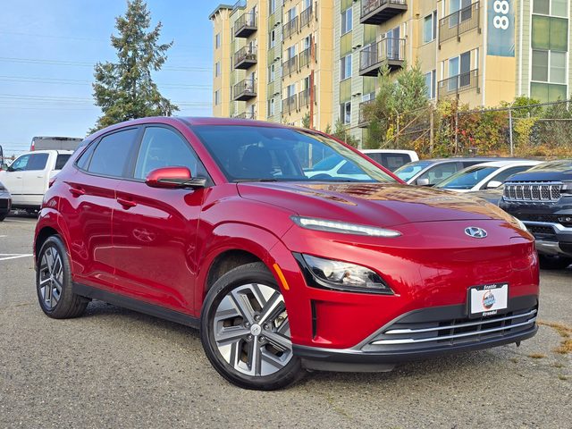 2023 Hyundai Kona SEL FWD photo