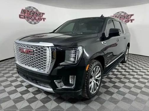 2021 GMC Yukon XL Denali 4WD photo