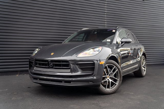2023 Porsche Macan T AWD photo