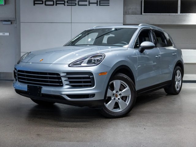 2023 Porsche Cayenne  AWD photo