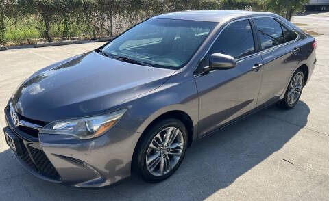 2017 Toyota Camry SE FWD photo