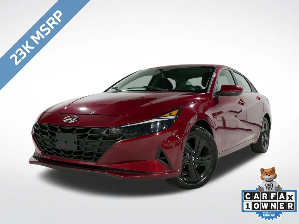 2023 Hyundai Elantra SEL FWD photo
