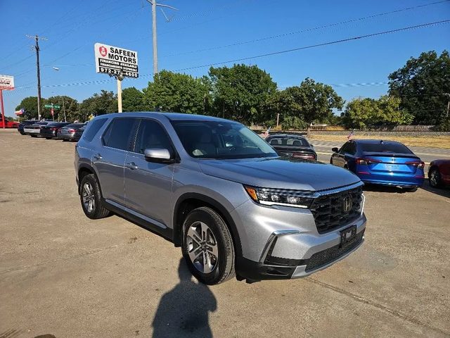 2023 Honda Pilot EX-L 7 Passenger FWD photo