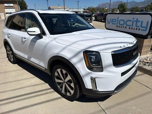 2022 Kia Telluride S AWD photo