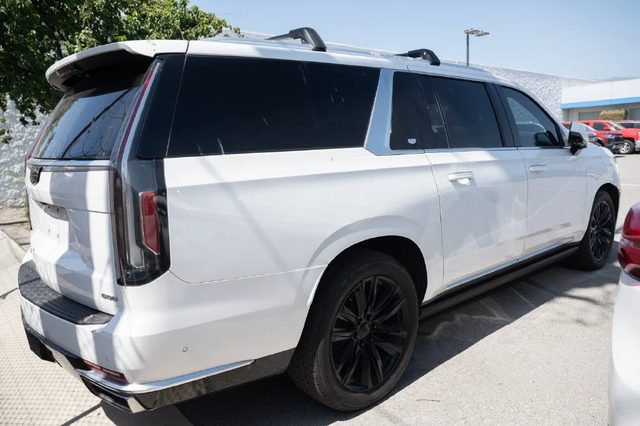 2021 Cadillac Escalade ESV Premium Luxury RWD photo