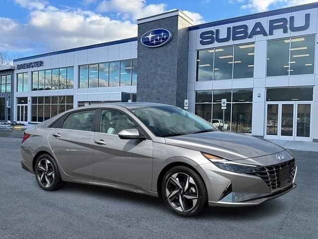 2023 Hyundai Elantra Limited FWD photo