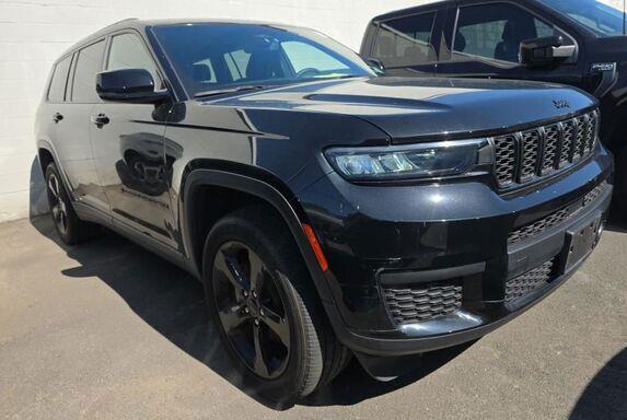 2023 Jeep Grand Cherokee L Altitude 4WD photo